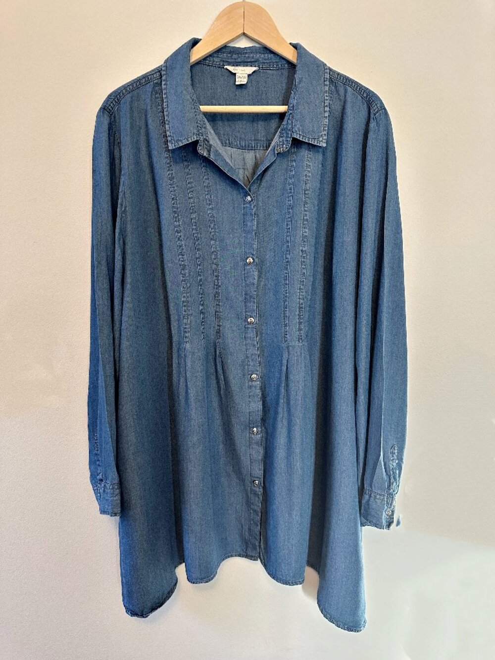 Womens 22/24W Chambray Tencel Tunic Top Pintuck Flowy Denim Shirt Relaxed Cato